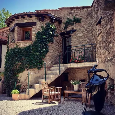 Guest house Les Du Mas Peu Del Causse 4*